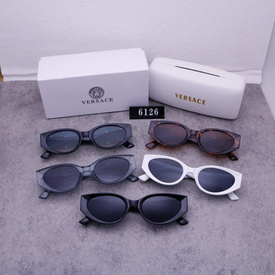Versace Glasses: High Quality