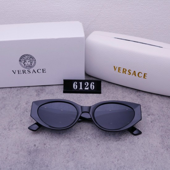 Versace Glasses: High Quality
