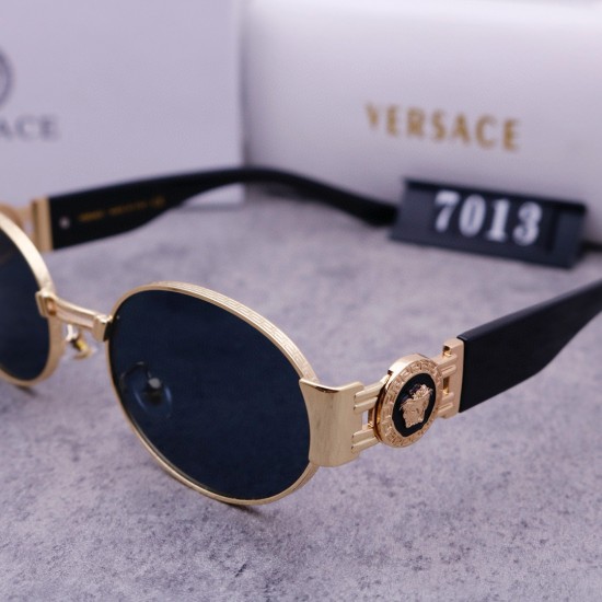 Versace Glasses: High Quality