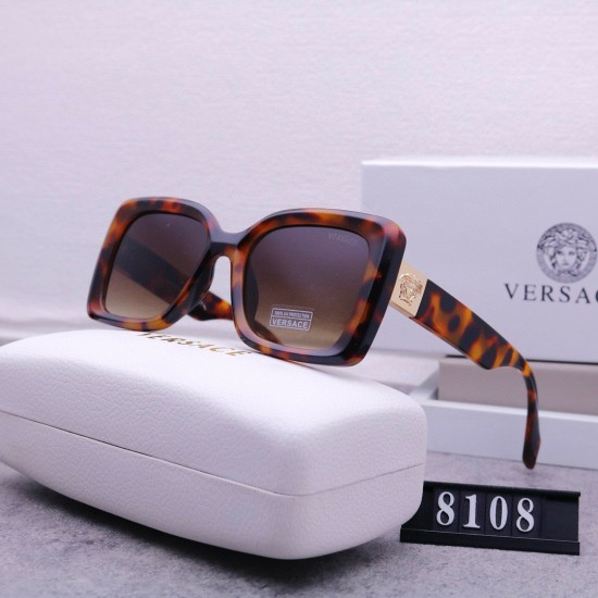 Versace Glasses: High Quality