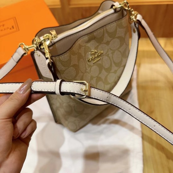 High-Quality Coach Handbags $30–$50