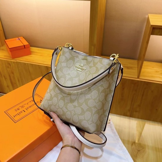High-Quality Coach Handbags $30–$50