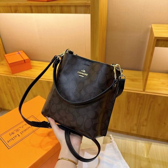 High-Quality Coach Handbags $30–$50
