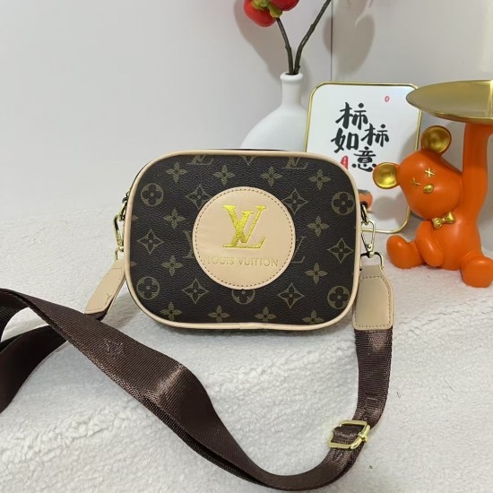 High-Quality Fendi Bags and Purses, $30–$50