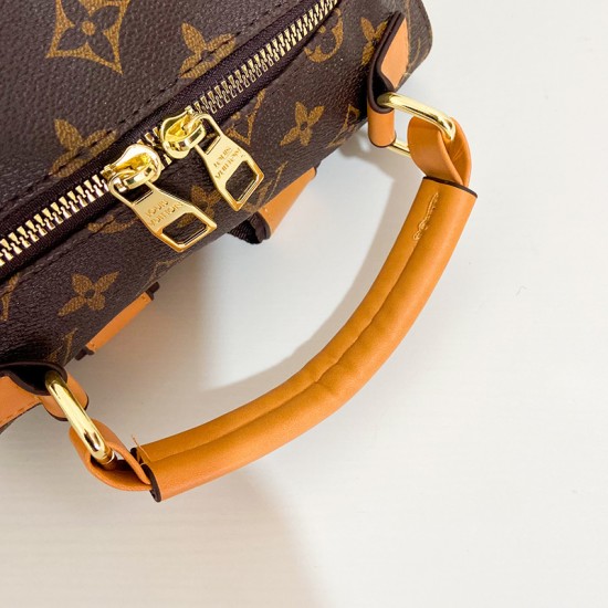 High-Quality Gucci Bags and Wallets, $30–$50