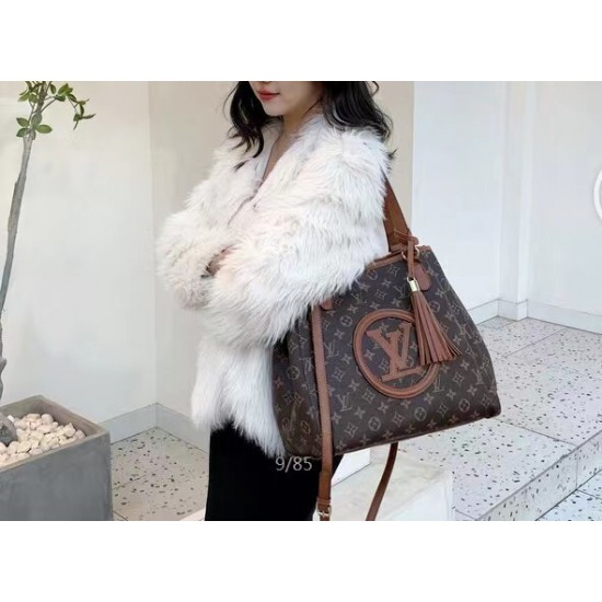 High-Quality Gucci Bags and Wallets, $30–$50