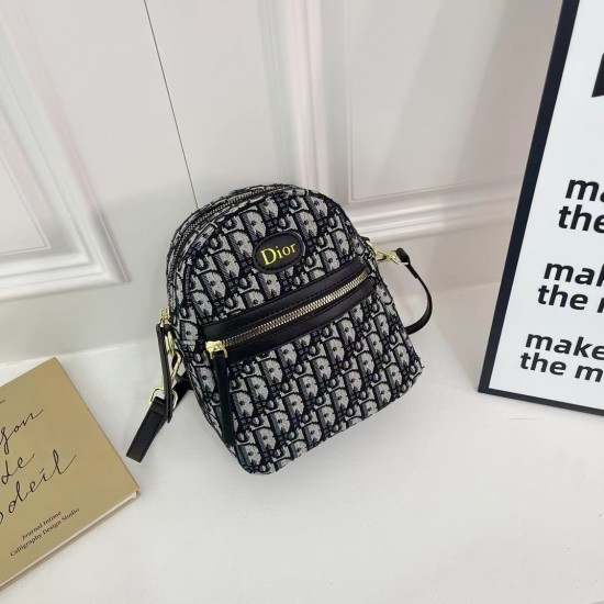 High-Quality Gucci Bags and Wallets, $30–$50