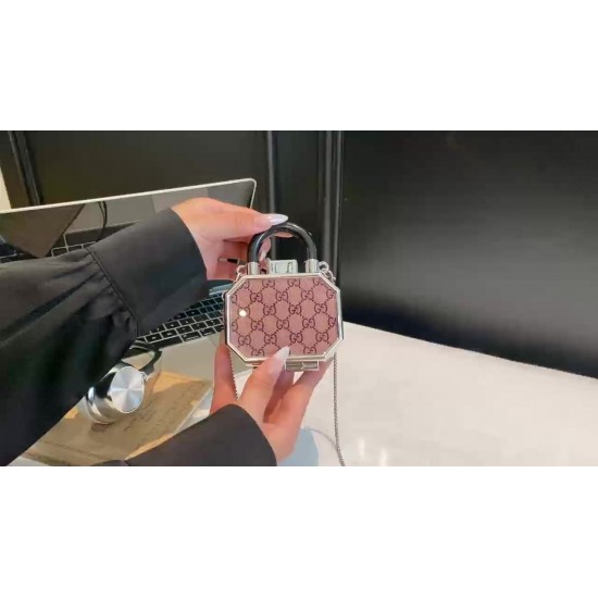High-Quality Gucci Bags and Wallets, $30–$50