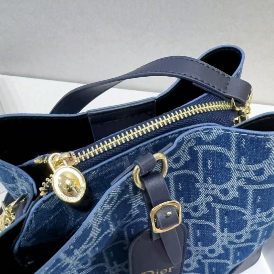 Good Quality Other Bags: Wallets, $30–$50