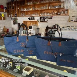 Good Quality Other Bags: Wallets, $30–$50