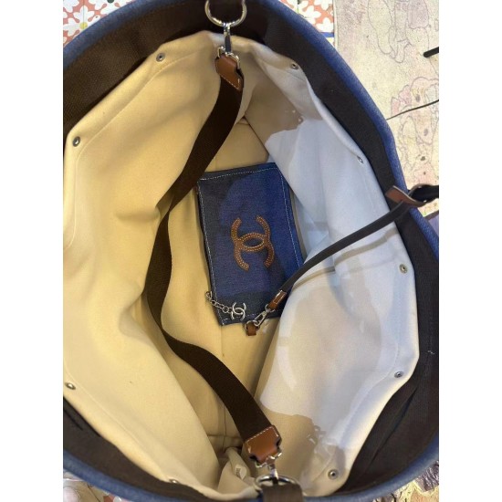 Good Quality Other Bags: Wallets, $30–$50
