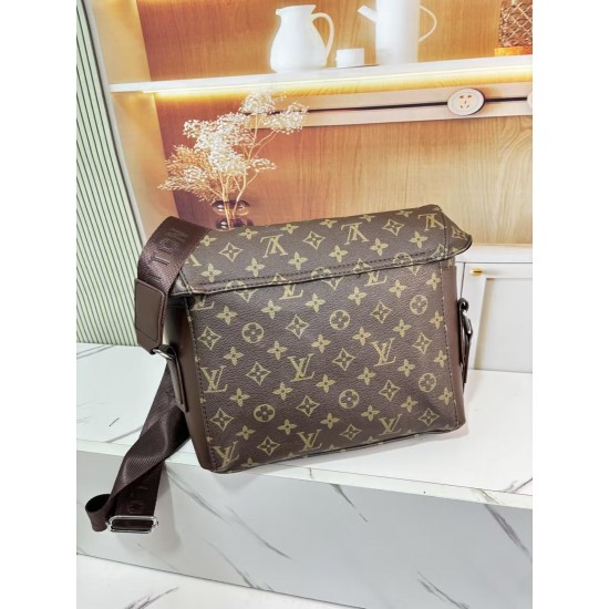 Good Quality Other Bags: Wallets, $30–$50