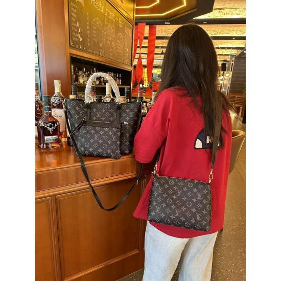 Good Quality Other Bags: Purses, $30–$50