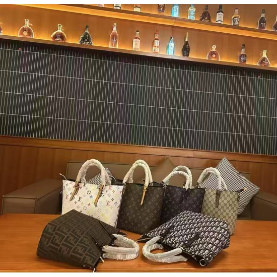 Good Quality Other Bags: Purses, $30–$50