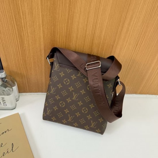 Good Quality Other Bags: Wallets, $30–$50