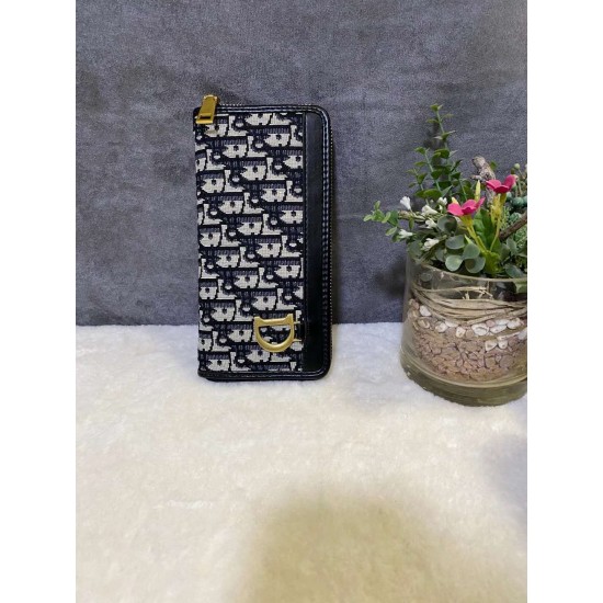 Good-Quality Wallet $25–$35
