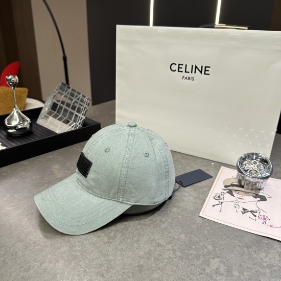 Prada Hat
$30-$45