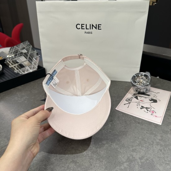 Prada Hat
$30-$45