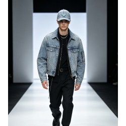 Prada Hat
$30-$45