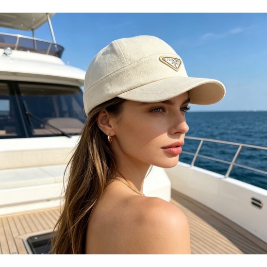 Prada Hat
$30-$45