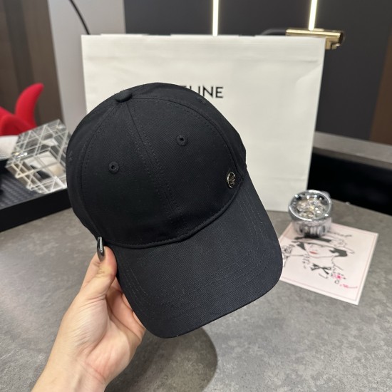 Prada Hat
$30-$45