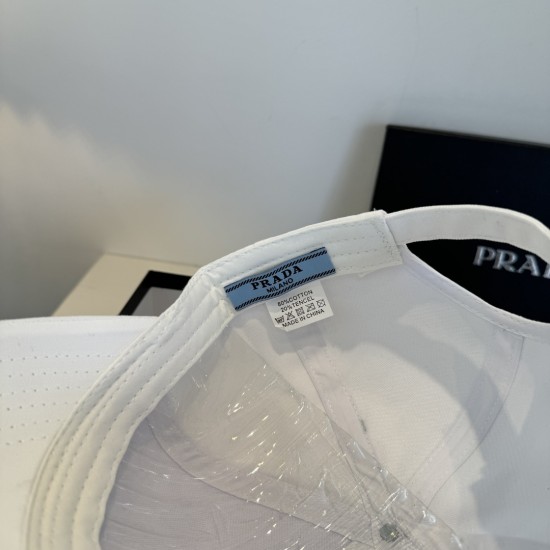 Prada Hat
$30-$45