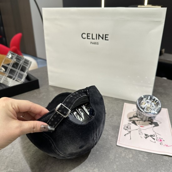 Prada Hat
$30-$45