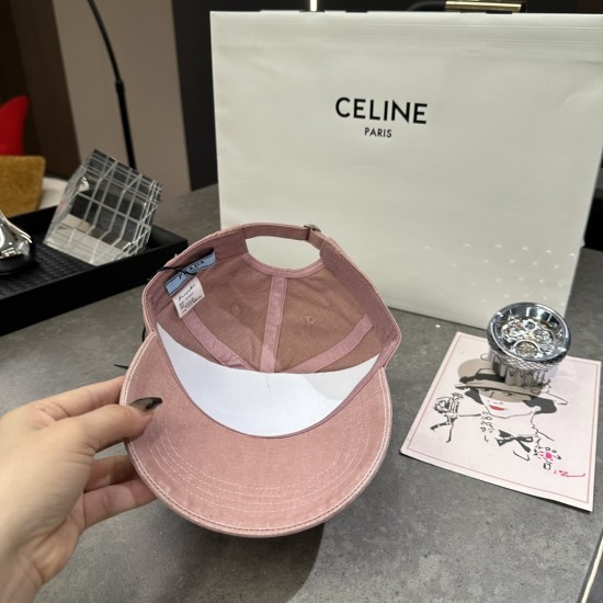 Prada Hat
$30-$45