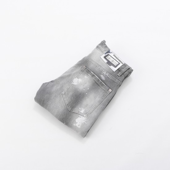 Dsquared232