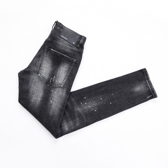 Dsquared228