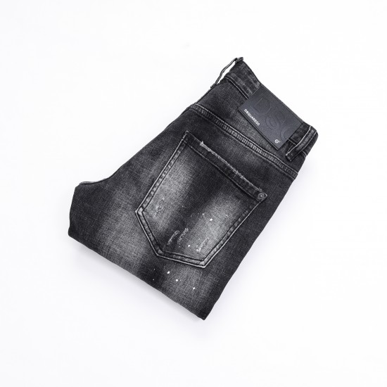 Dsquared228