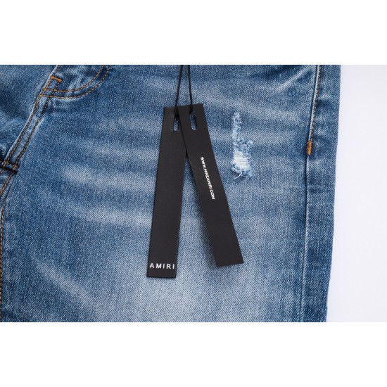 Amiri30