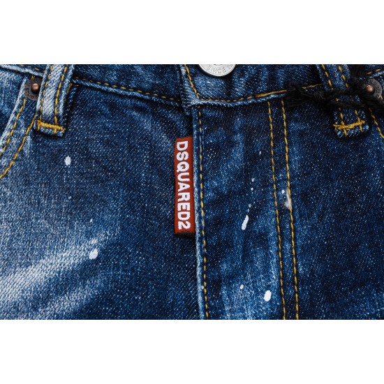 Dsquared235