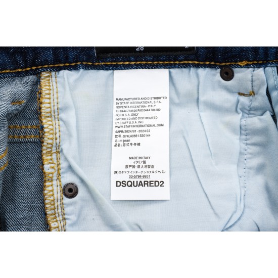 Dsquared235