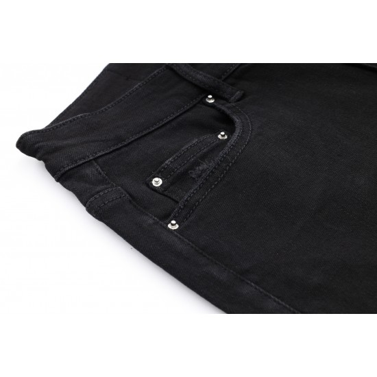 AMIRI39