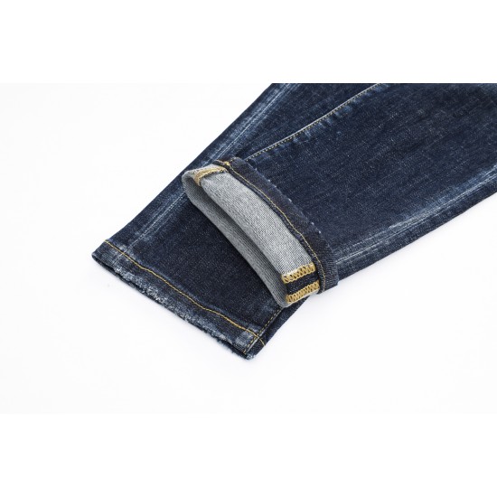 Dsquared233