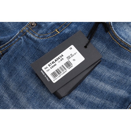 Dsquared234