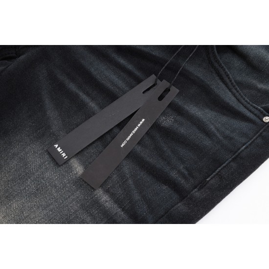 Amiri44