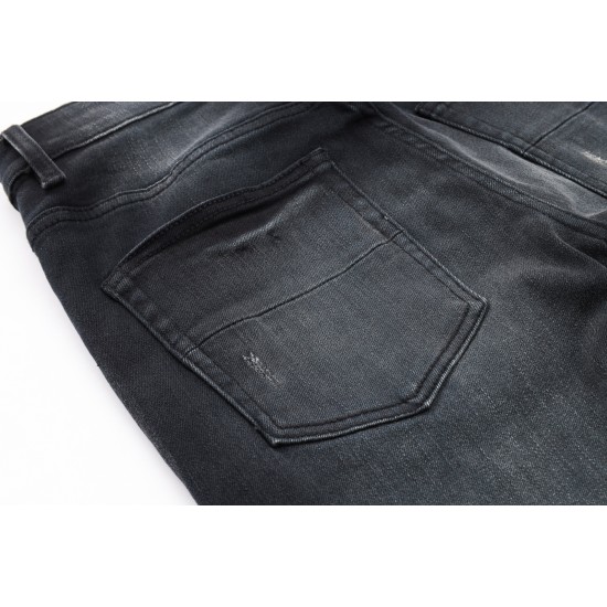 Amiri44