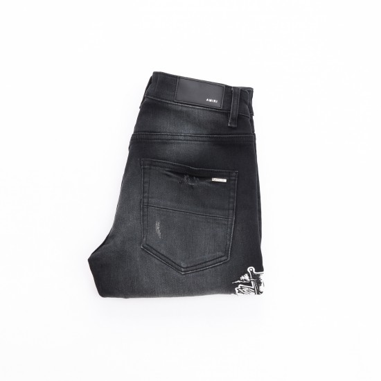 Amiri44