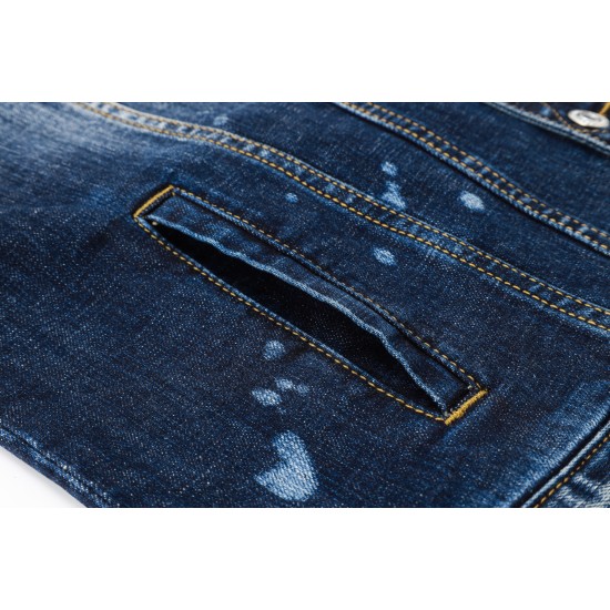 DSQUARED229