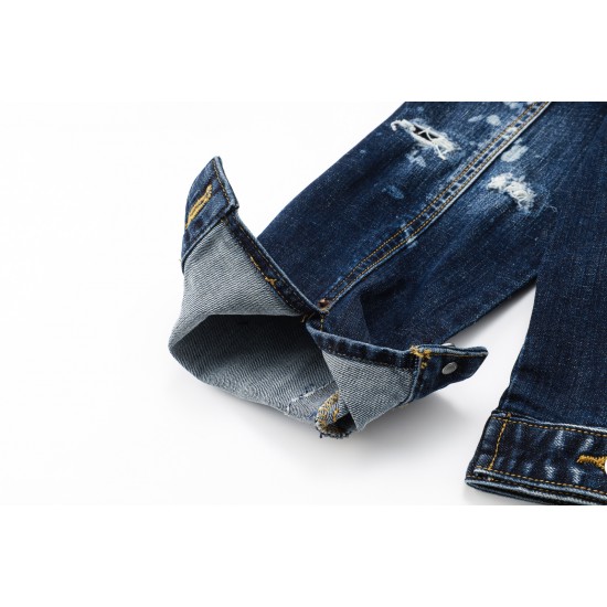 DSQUARED229