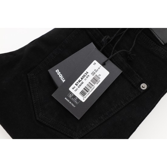 Dsquared233