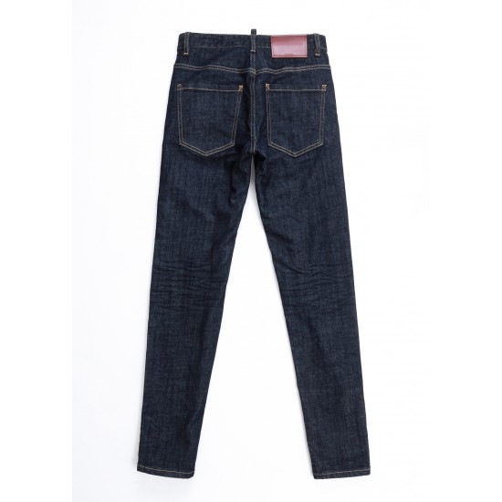 Dsquared235