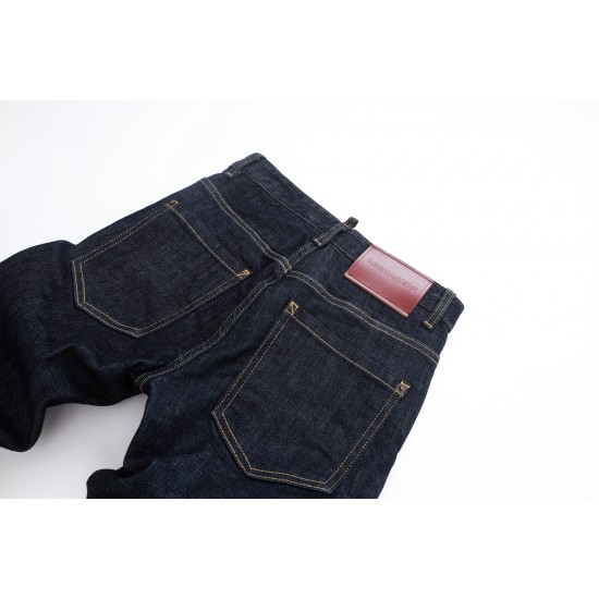 Dsquared235