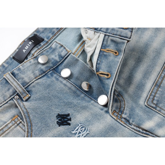 Amiri44