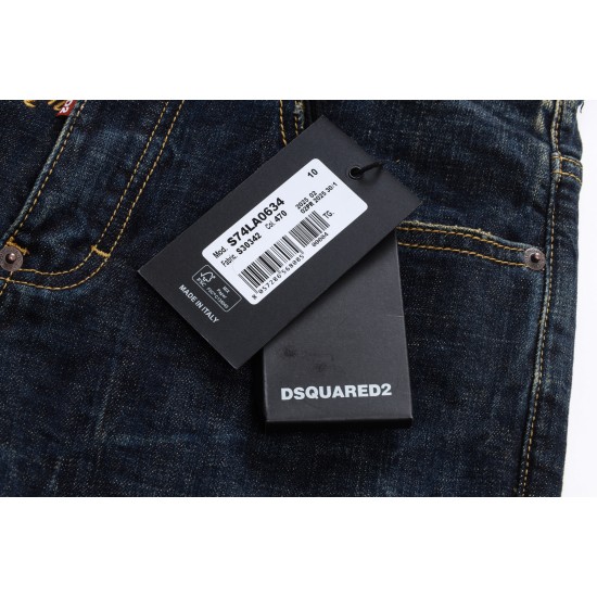 Dsquared2 D230