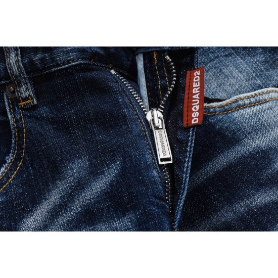 Dsquared222