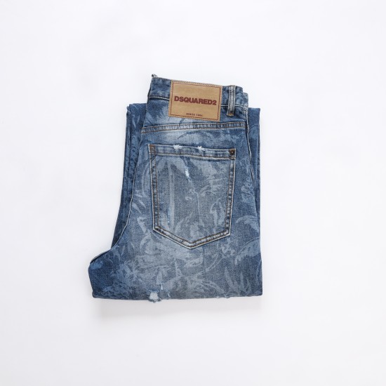DSQUARED244