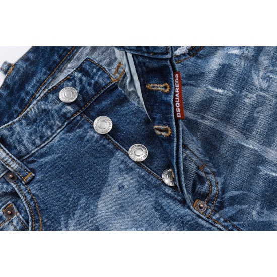 DSQUARED244